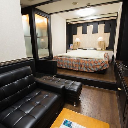 Hotel Candy Hall (Adults Only) Osaka Zewnętrze zdjęcie