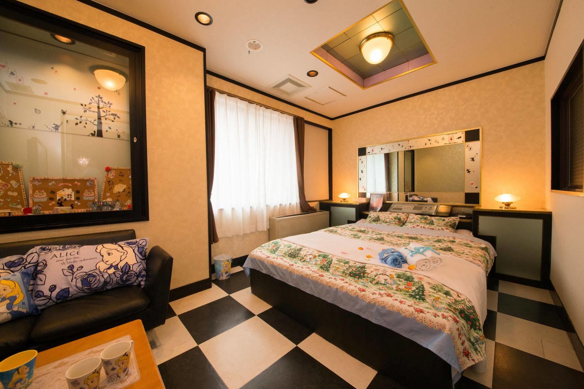 Hotel Candy Hall (Adults Only) Osaka Zewnętrze zdjęcie