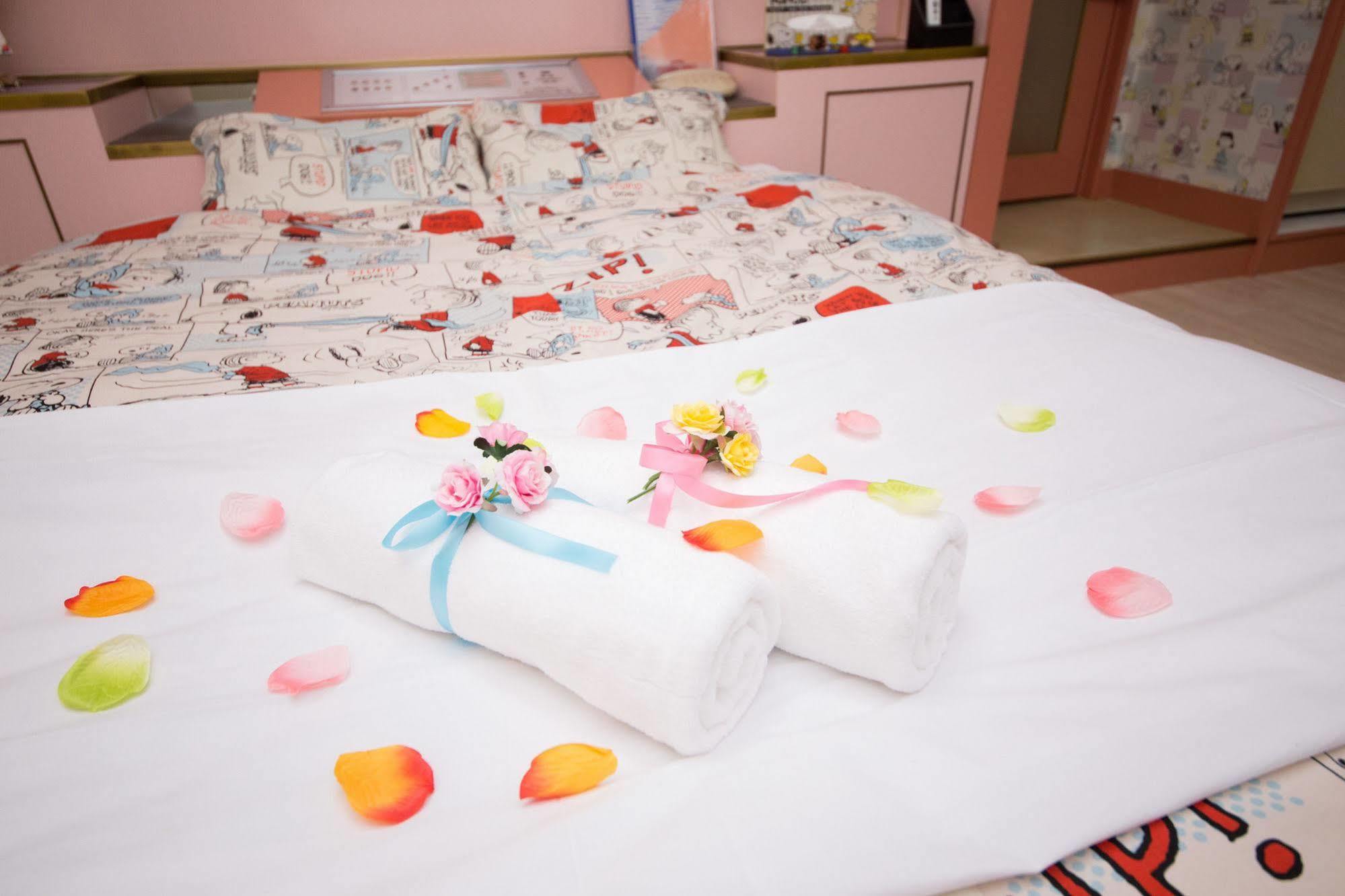 Hotel Candy Hall (Adults Only) Osaka Zewnętrze zdjęcie