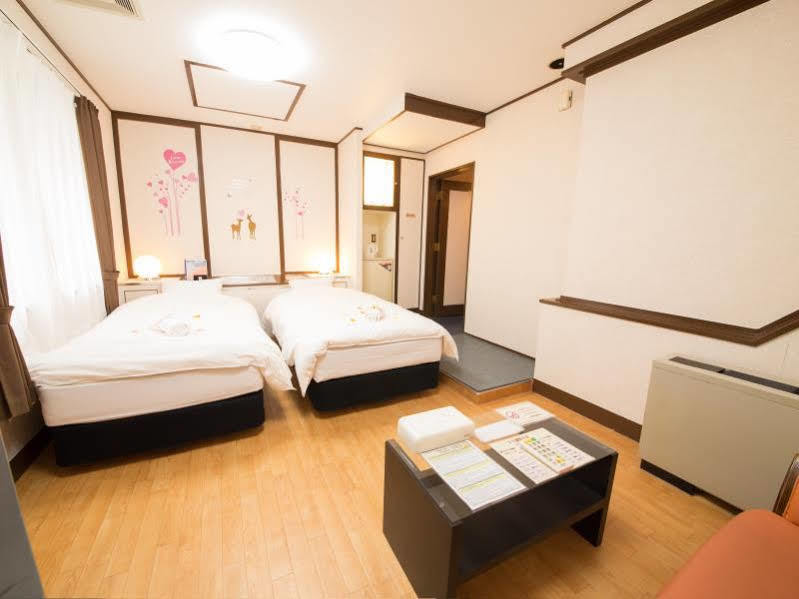 Hotel Candy Hall (Adults Only) Osaka Zewnętrze zdjęcie